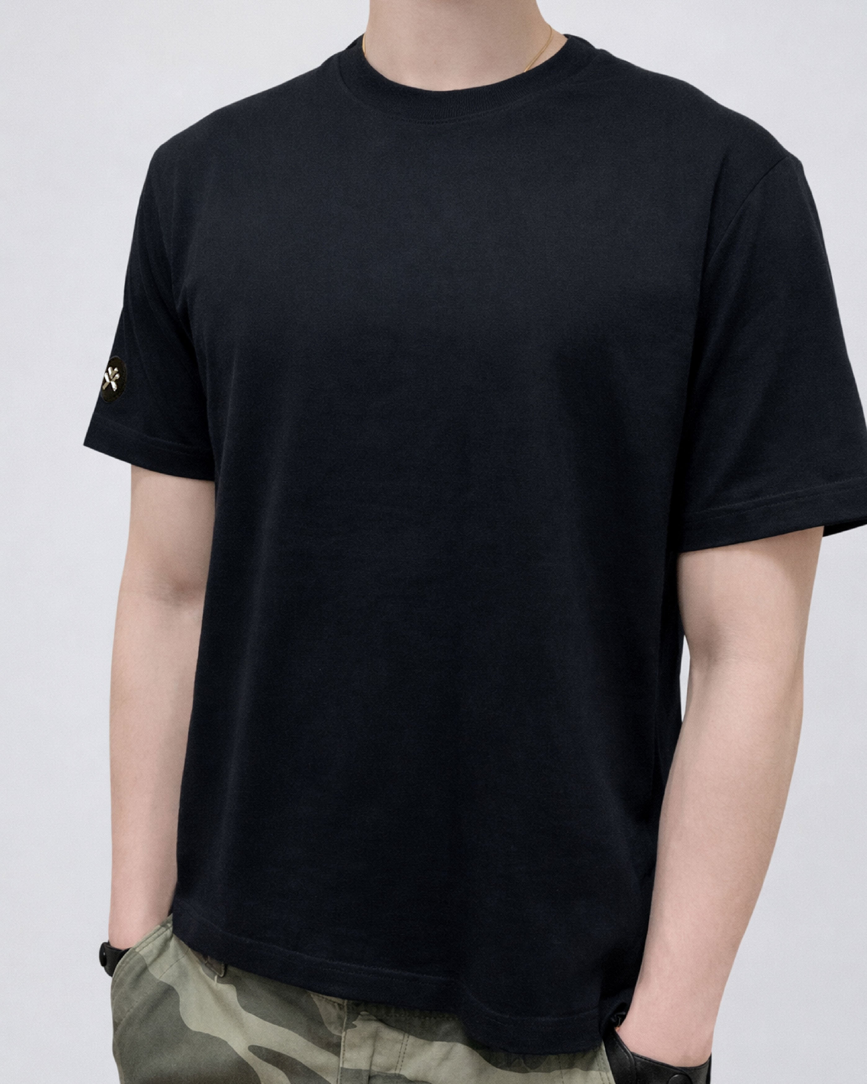 DIRECTION Signatur T-SHIRT – Schwarz