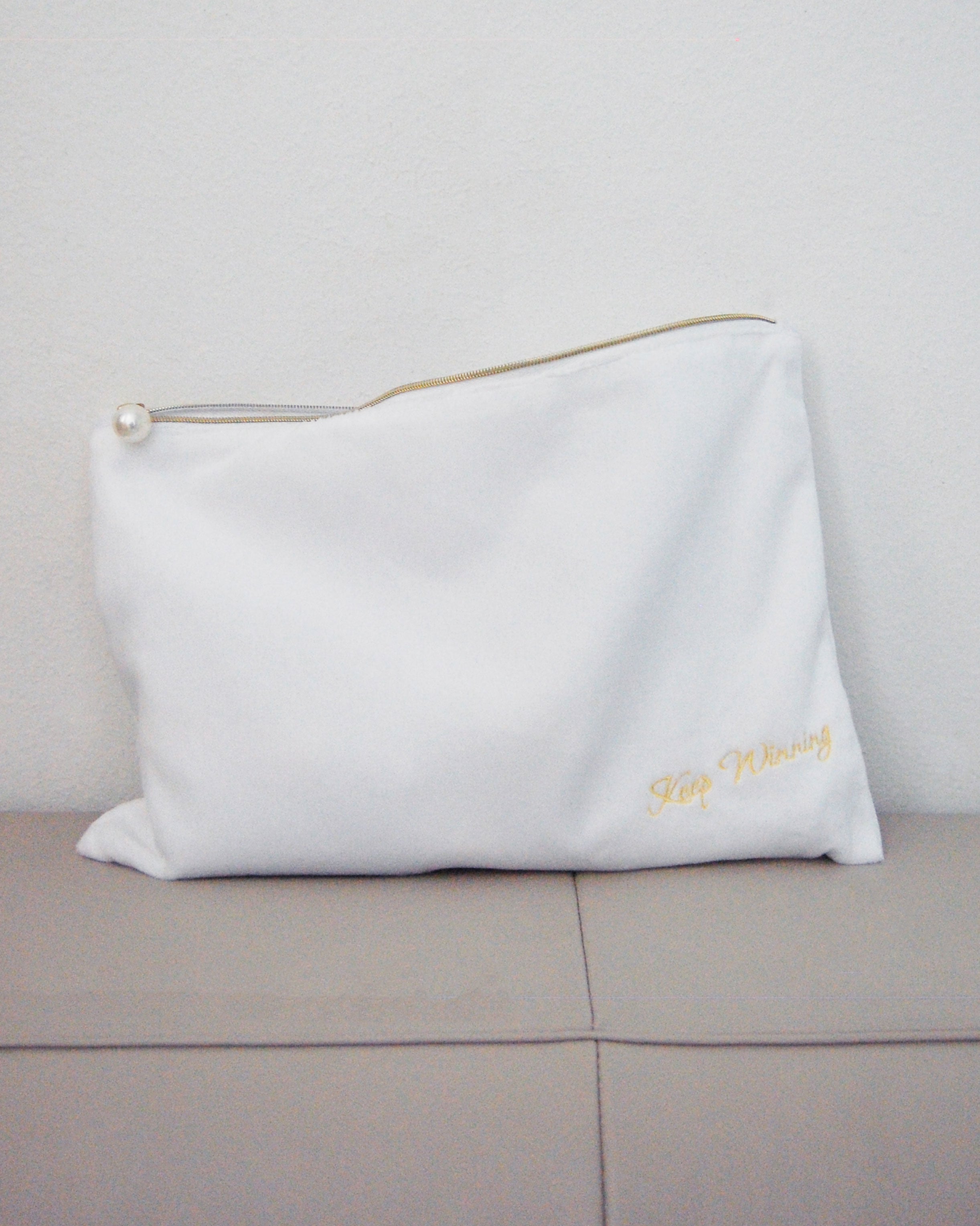 Queen Beauty Bag - Weiß