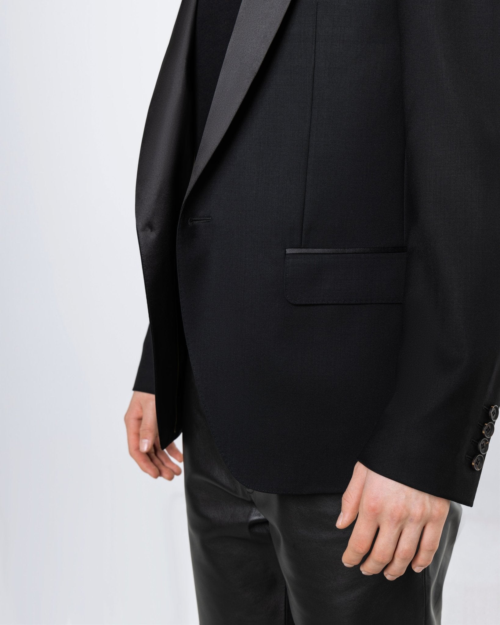KING Blazer - WANG FASHION SPACE