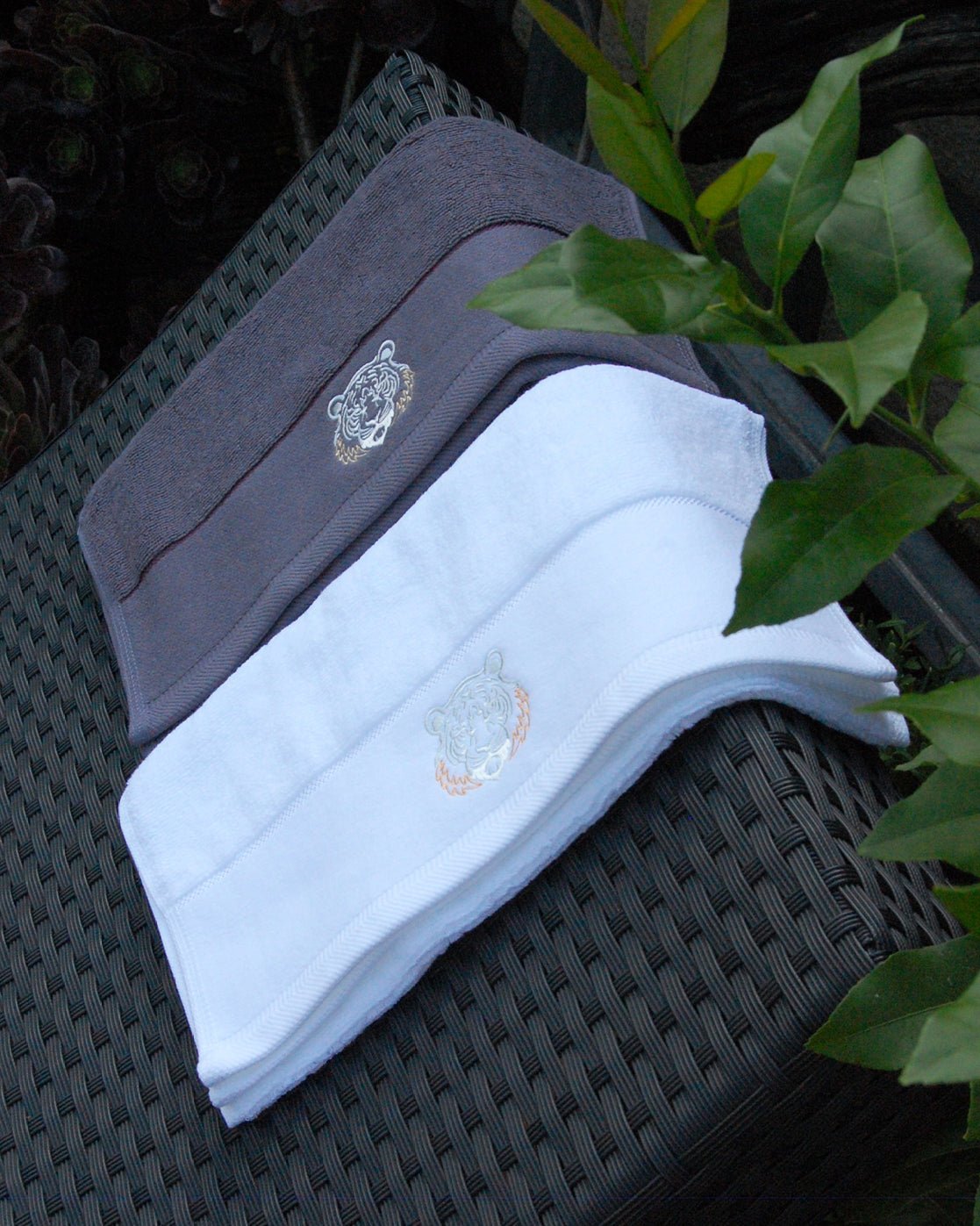 LEGACY Face towel - WANG FASHION SPACE