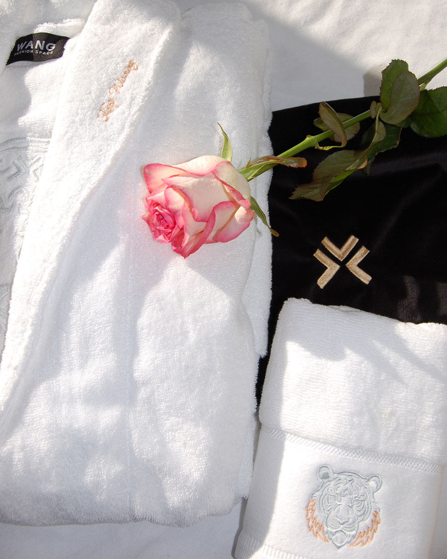 LEGACY Bademantel Weiß Set